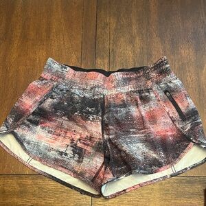lululemon athletica Women's Multicolor Athletic Shorts